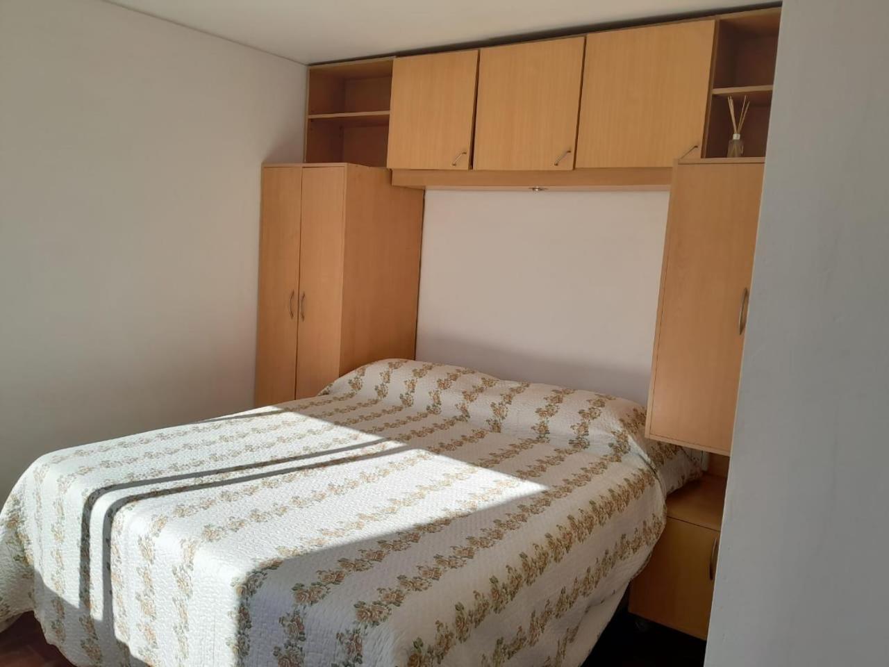 Apartment Entre 3 *